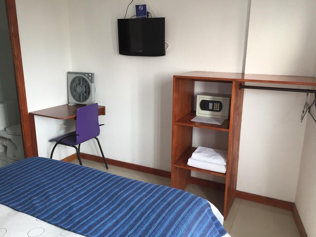 Hotel Esmeralda Iquique Ruang foto